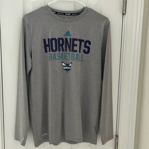 Long sleeve Charlotte Hornets XL shirt
